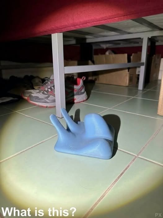 A Strange Discovery During a Power Outage Turned Into an Unexpected Family Memory