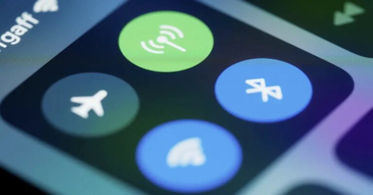 What Is Airplane Mode and Why It’s Essential on Flights