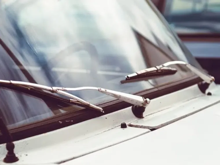 Why Do Drivers Leave Their Windshield Wipers Up When Parked?