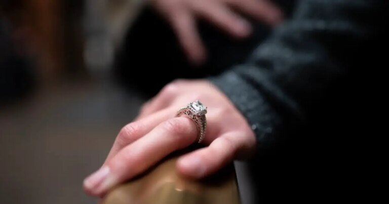 How Much to Spend on an Engagement Ring