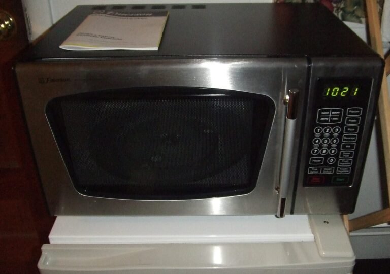 This is Why You Should Start Using This Microwave Button Immediately
