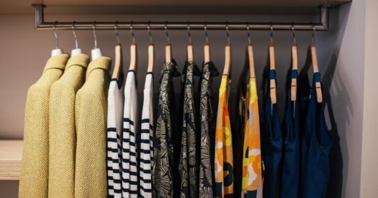Place One Roll of Toilet Paper in Your Wardrobe – You’ll Be Surprised by the Result!